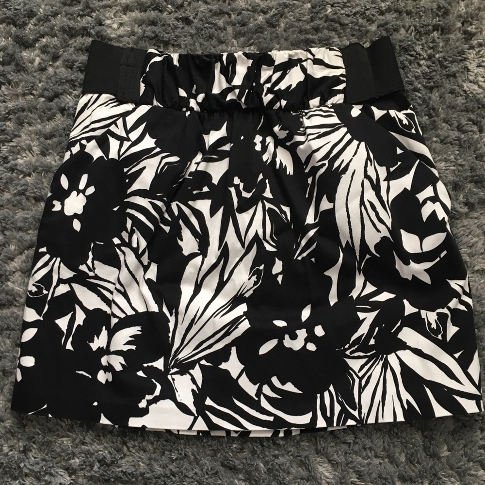 Super cute skirt